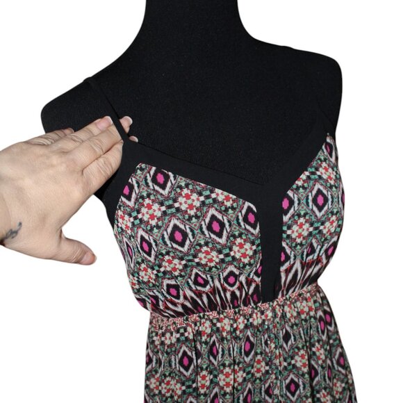 FALL SALE! Doe & Rae Maxi Dress COLORFUL GEOMETRIC PRINT S EUC - Picture 5 of 15